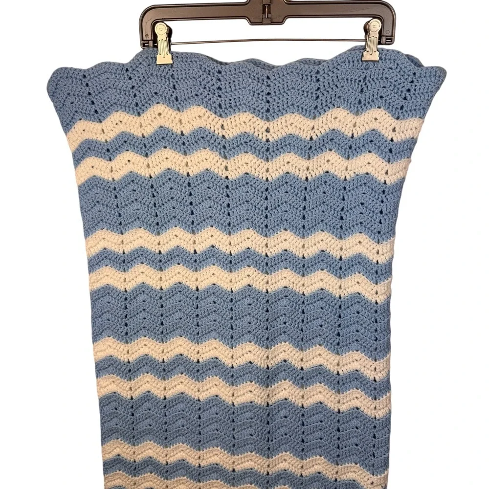 Handmade Crochet Blanket 46X20 Blue Cream Chevron Stripe Handmade Knit Baby Kids